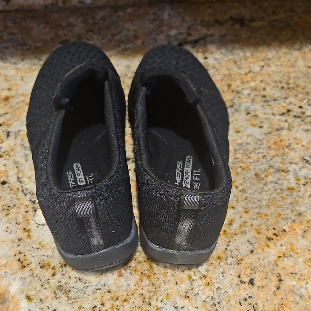 Skechers Summit Sneakers